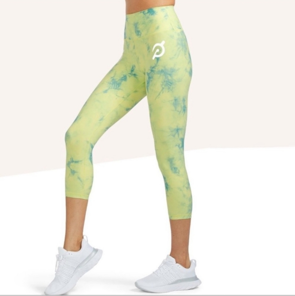 Pelaton Cadent Capri Pant